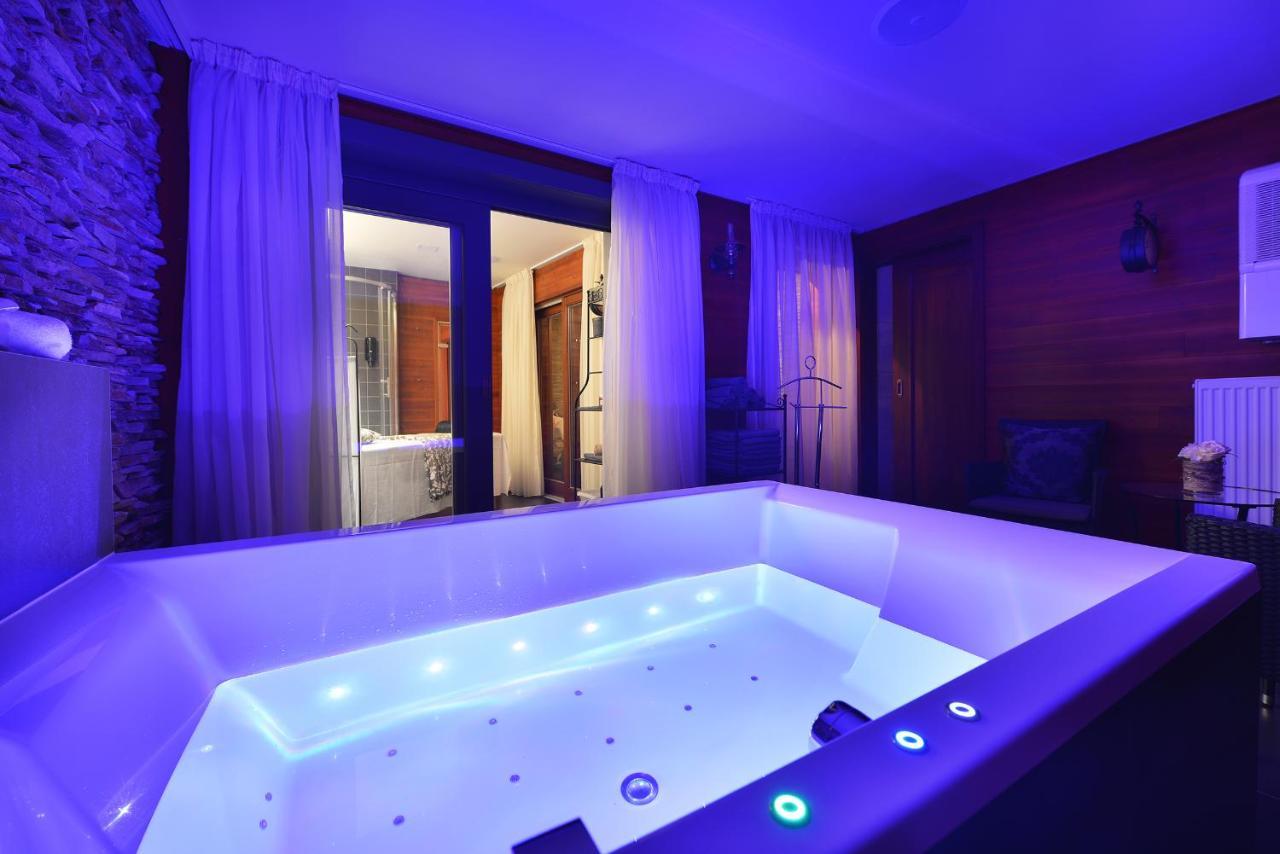 Hotel Morris Premium Collection Česká Lípa المظهر الخارجي الصورة